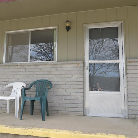 Schooner Creek Resort Kimberling City Exterior photo