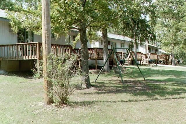 Schooner Creek Resort Kimberling City Exterior photo